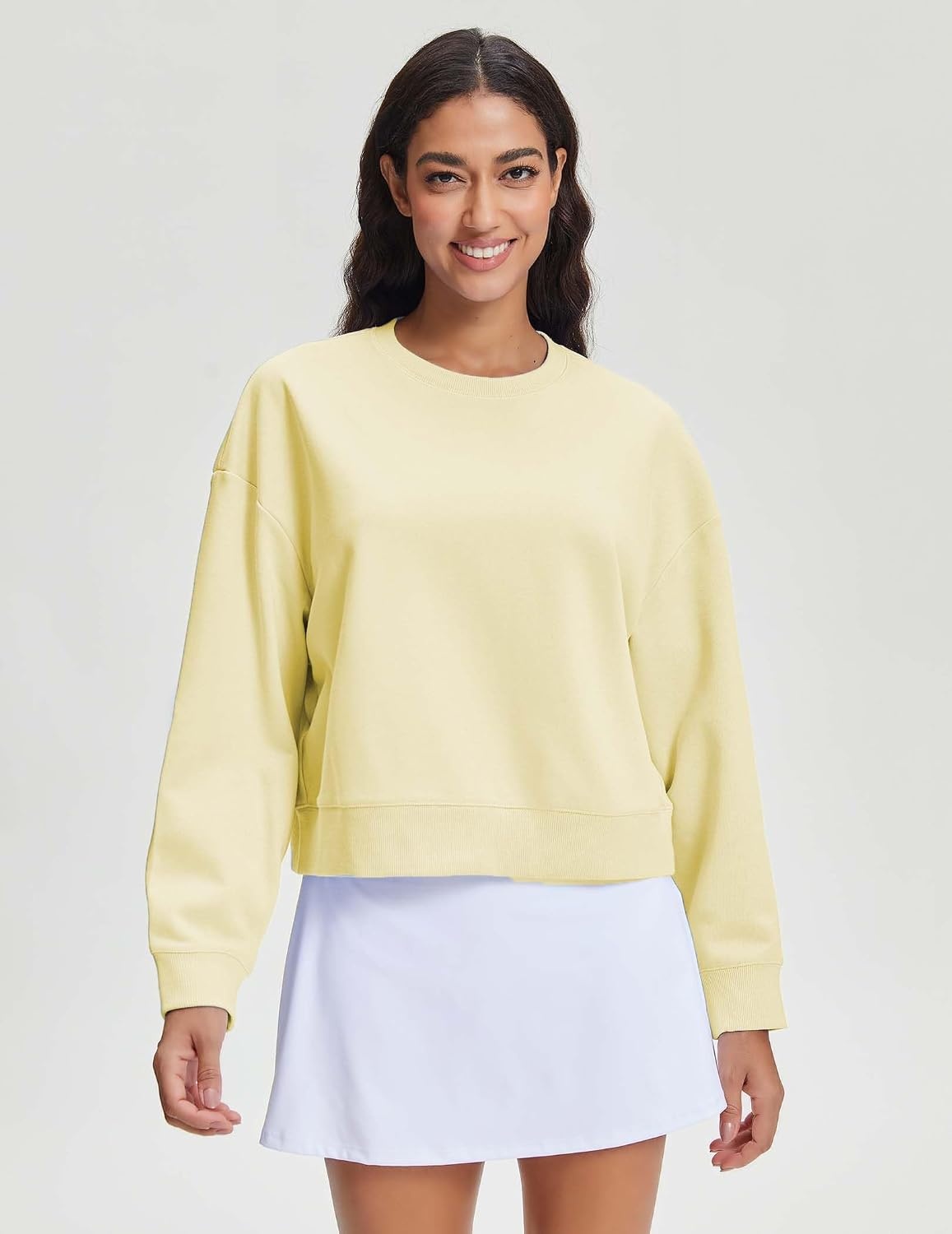 Stelle Women’s Cropped Crewneck Sweatshirt Relaxed Fit Casual Everyday | Soft lining, Ribbed cuffs, Lightweight warmth, Layering essential, Lounge, Travel, Streetwear(Pina Colada)