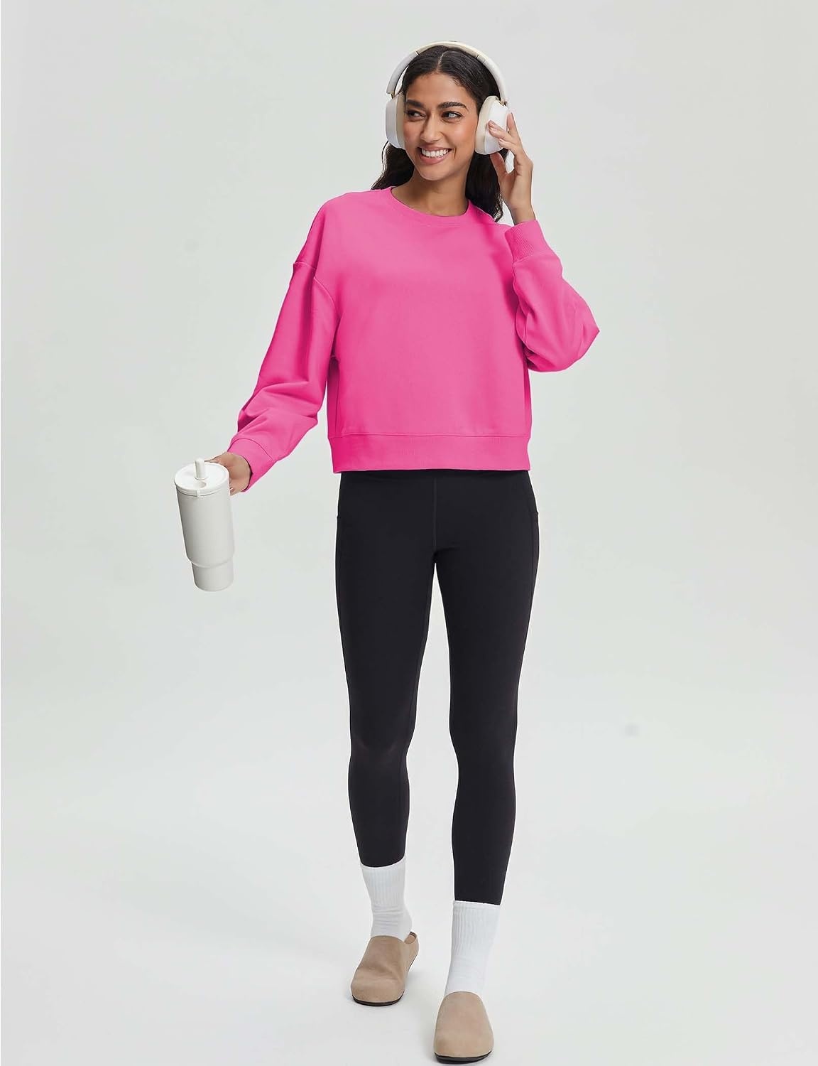 Stelle Women’s Cropped Crewneck Sweatshirt Relaxed Fit Casual Everyday | Soft lining, Ribbed cuffs, Lightweight warmth, Layering essential, Lounge, Travel, Streetwear(Cosmopolitan)