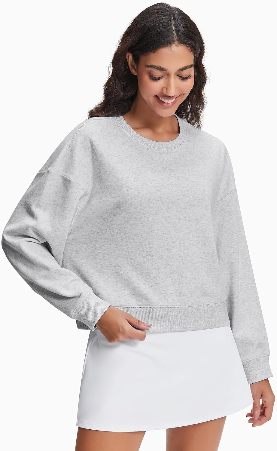 Stelle Women’s Cropped Crewneck Sweatshirt Relaxed Fit Casual Everyday | Soft lining, Ribbed cuffs, Lightweight warmth, Layering essential, Lounge, Travel, Streetwear(Neutral Grey)