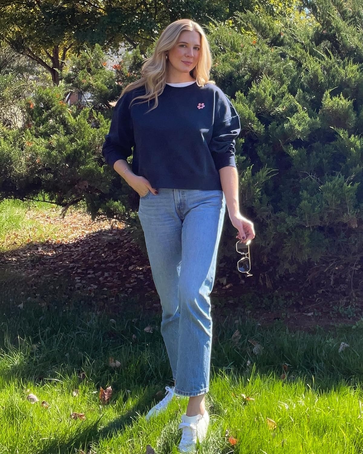 Stelle Cropped Sweatshirt for Women Crewneck Pullover Tops Oversized Long Sleeve Lightweight Casual Cotton Sweat Shirts(Navy)