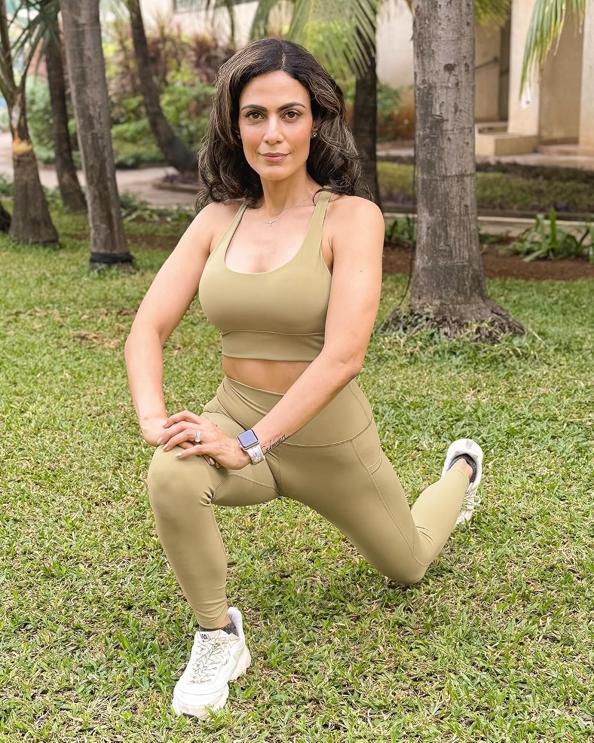 Stelle High Waisted Yoga Leggings with Pockets, Buttery Soft Workout Yoga Pants for Women Tummy Control Running Gym(Brushed Buttery Soft-stone)