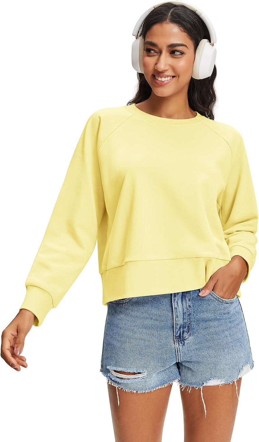 Stelle Women’s Raglan Crewneck Sweatshirt Relaxed Fit Casual Everyday | Soft fleece lining, Raglan sleeves, Ribbed cuffs, Layering essential, Lounge, Travel, Streetwear(A-pina Colada)
