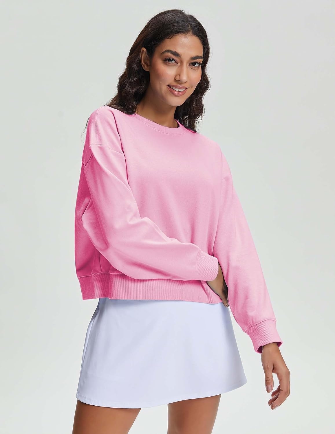 Stelle Women’s Cropped Crewneck Sweatshirt Relaxed Fit Casual Everyday | Soft lining, Ribbed cuffs, Lightweight warmth, Layering essential, Lounge, Travel, Streetwear(Bubblegum)