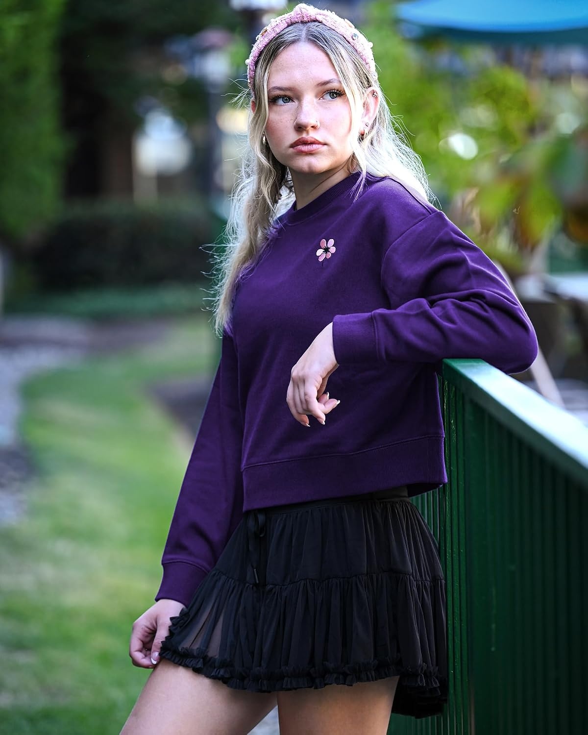 Stelle Cropped Sweatshirt for Women Crewneck Pullover Tops Oversized Long Sleeve Lightweight Casual Cotton Sweat Shirts(Purple)