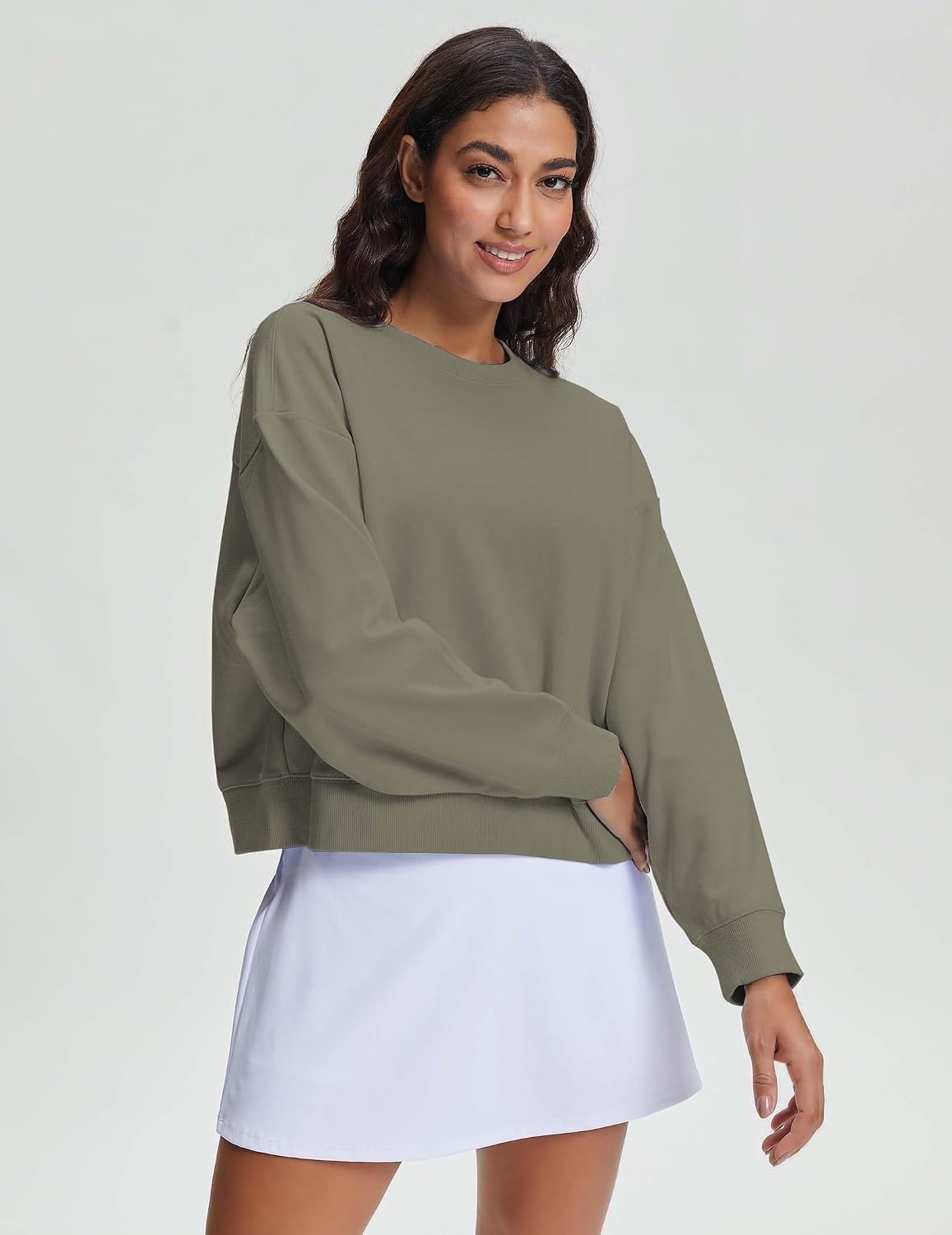 Stelle Women’s Cropped Crewneck Sweatshirt Relaxed Fit Casual Everyday | Soft lining, Ribbed cuffs, Lightweight warmth, Layering essential, Lounge, Travel, Streetwear(Utility Green)