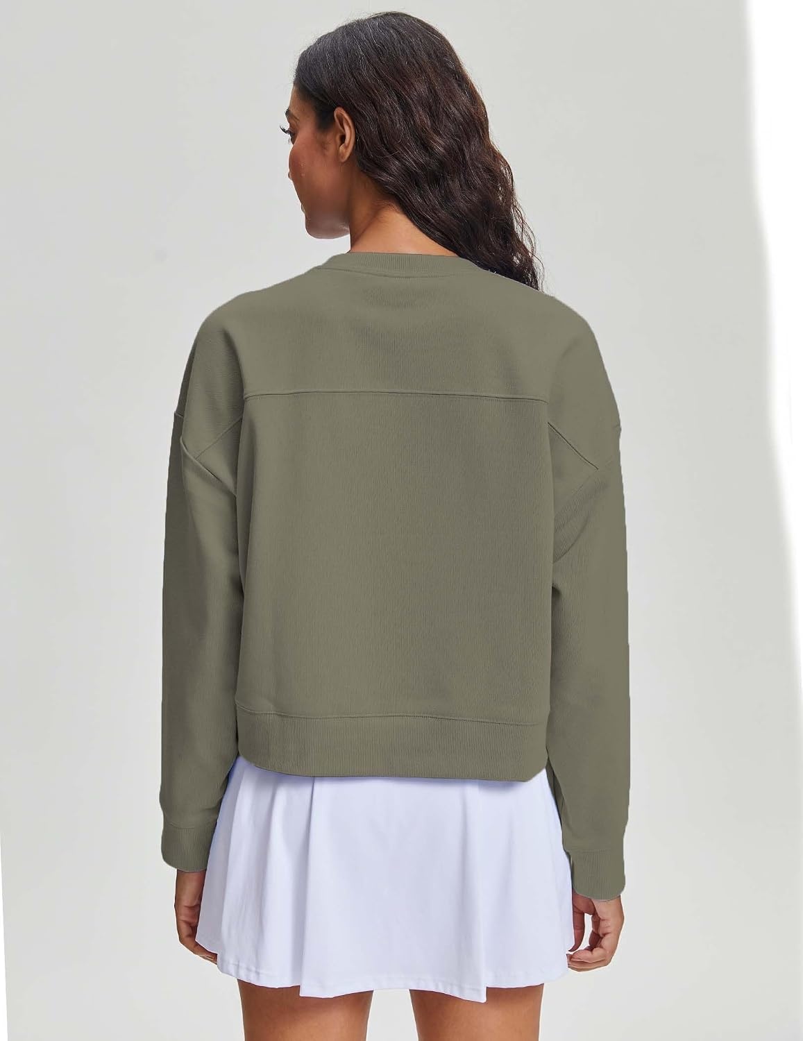 Stelle Women’s Cropped Crewneck Sweatshirt Relaxed Fit Casual Everyday | Soft lining, Ribbed cuffs, Lightweight warmth, Layering essential, Lounge, Travel, Streetwear(Utility Green)