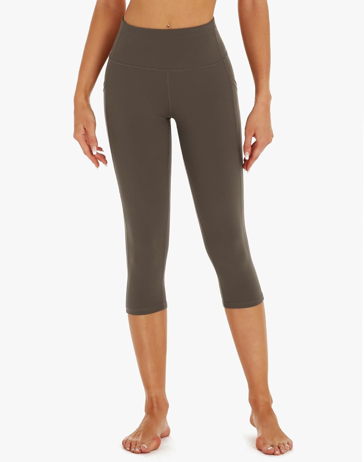 Stelle Capri Leggings for Women Yoga Pants with Pockets High Waisted Legging for Gym Workout(Tea Brown)