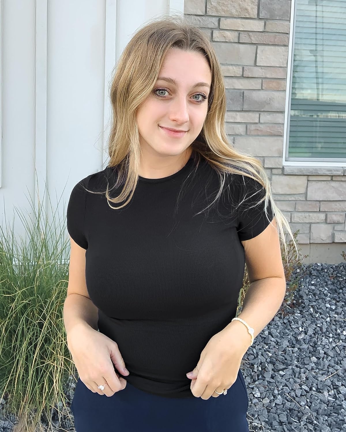 Stelle Ribbed Tops for Women Short Sleeve Tshirt Slim Fit Basic Tee Casual Blouse(Black)