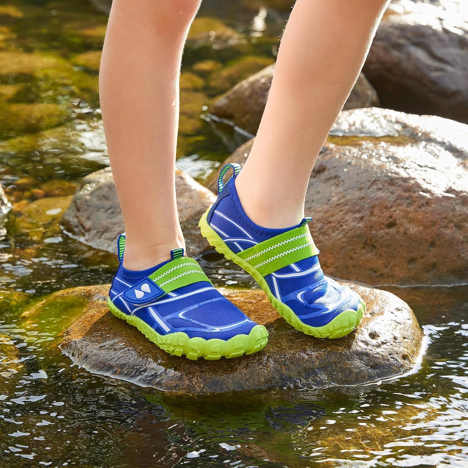 Stelle Kids Water Shoes Wide Toe Box Quick Dry Barefoot | Non-Slip Aqua Shoes,Breathable Mesh Upper for Beach,Swim,Pool and Outdoor Play,Fits Toddler to Big Kids(Blue)