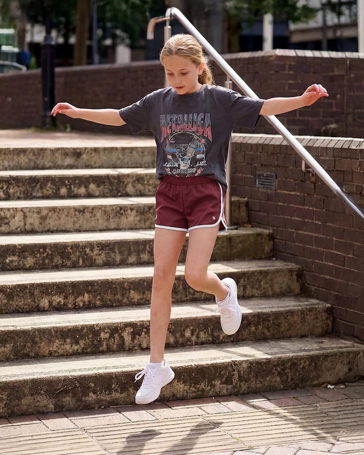 Stelle Girls Athletic Shorts with Pockets Quick Dry Running Shorts for Teen(Maroon)