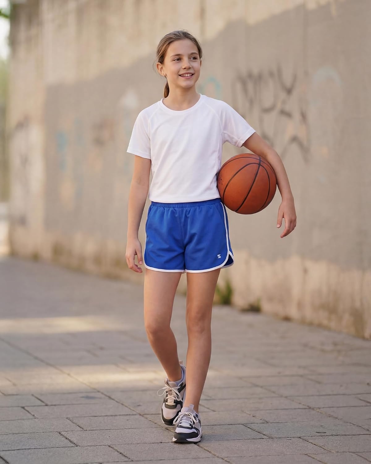 Stelle Girls Athletic Shorts with Pockets Quick Dry Running Shorts for Teen(Royal Blue)