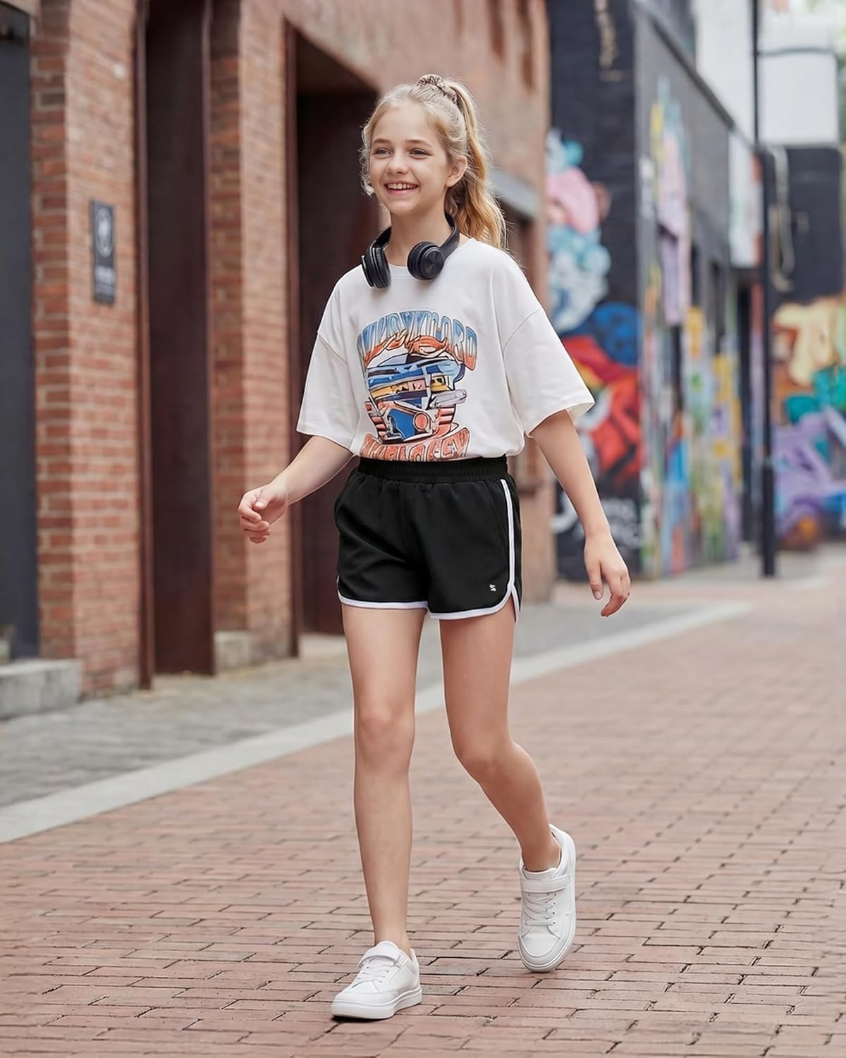 Stelle Girls Athletic Shorts with Pockets Quick Dry Running Shorts Gymnastics Basketball Short for Teen Kids(Black)