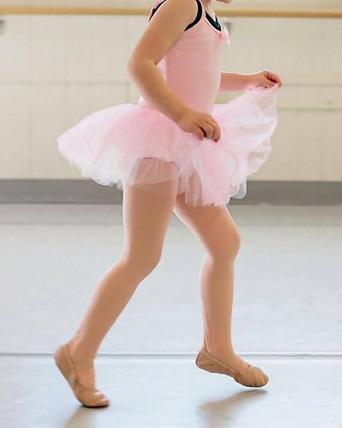 Stelle Girls’ Ultra Soft Pro Dance Tight/Ballet Footed Tight (Toddler/Little Kid/Big Kid)(Tan)