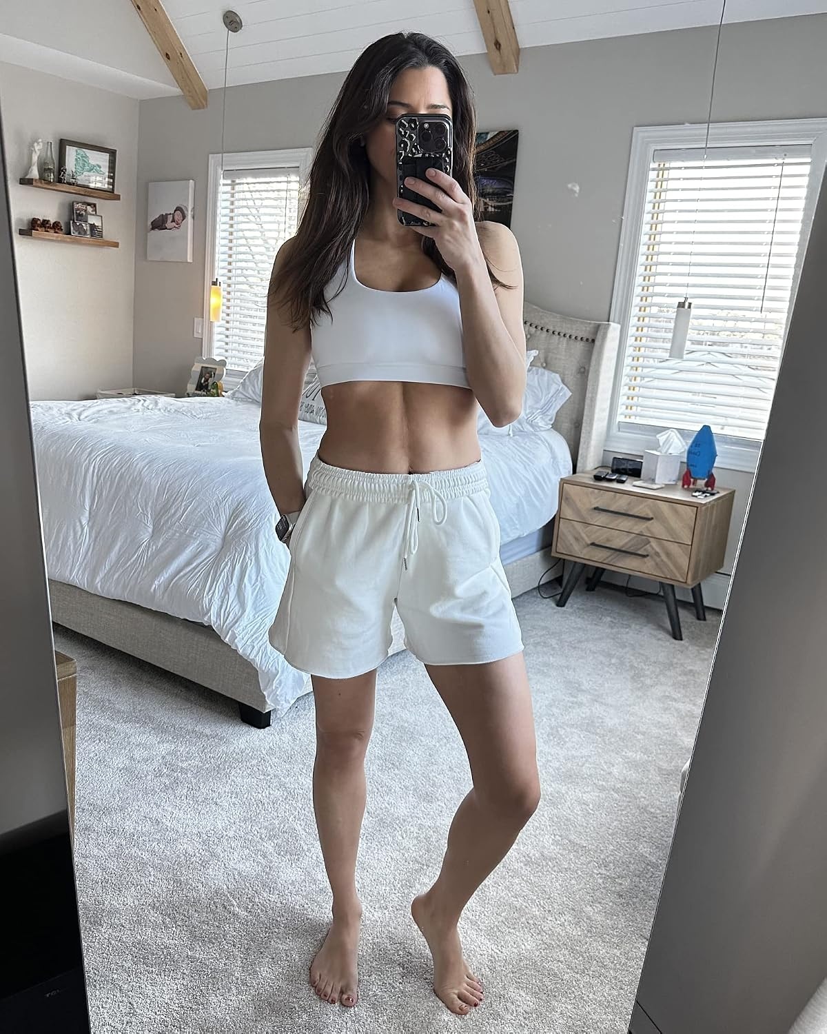 Stelle Women’s Sweat Shorts Casual Drawstring Shorts Comfy Cotton High Waisted Workout Lounge Shorts with Pockets(White (Sweat Shorts))