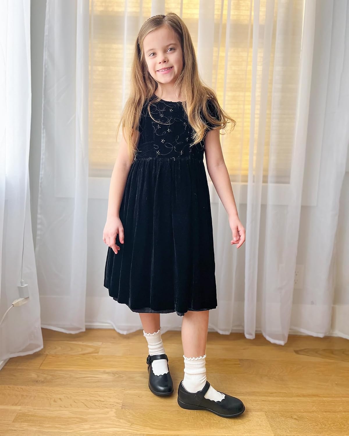 Stelle Girls Ruffle Socks Uniform Dress Ankle Crew Sock 3/5/6 Pairs for Kid | Lettuce Edge Sock, Cotton, Frilly, Breathable Comfort, Sweet Frilly Trim, Soft, Stretchy, School, Toddler, Kid, 3-18 Years(6 Pairs-white)