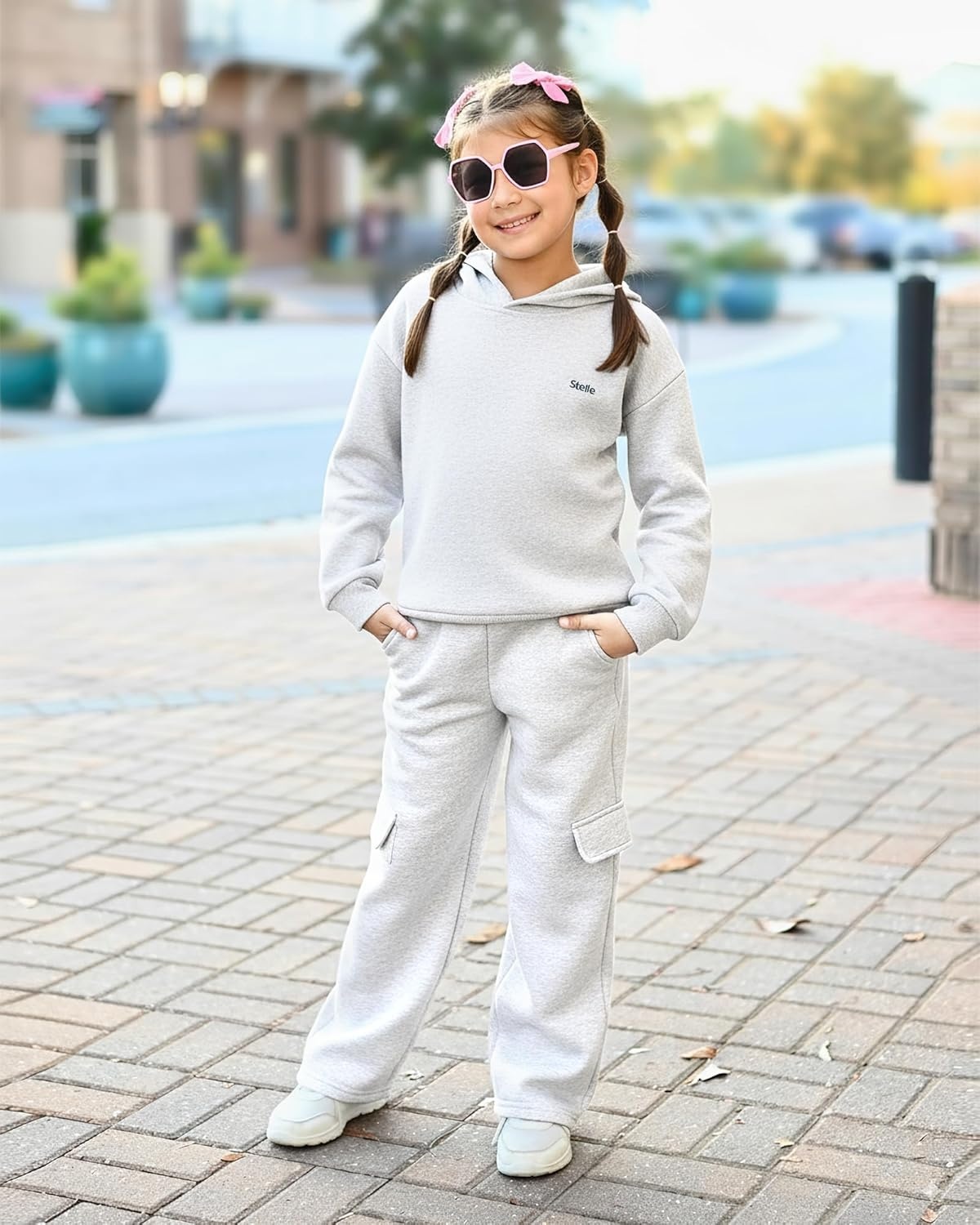 Stelle Girls 2 Pieces Athletic Sweatsuit Casual Sweatshirts and Pants Long Sleeve Pull Over Outfits Sets(Light Heather Grey)