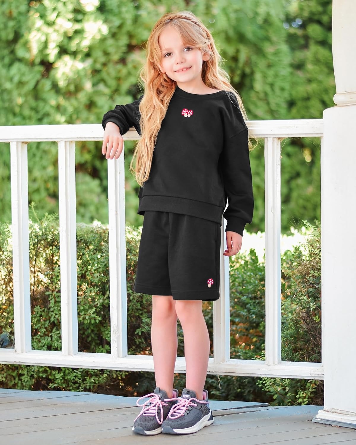 STELLE Girls 3 Piece Outfits Kids Sweatsuit Long Sleeve Sweatshirt Sweatpants and Shorts Matching Set Clothes with Pockets(Black)