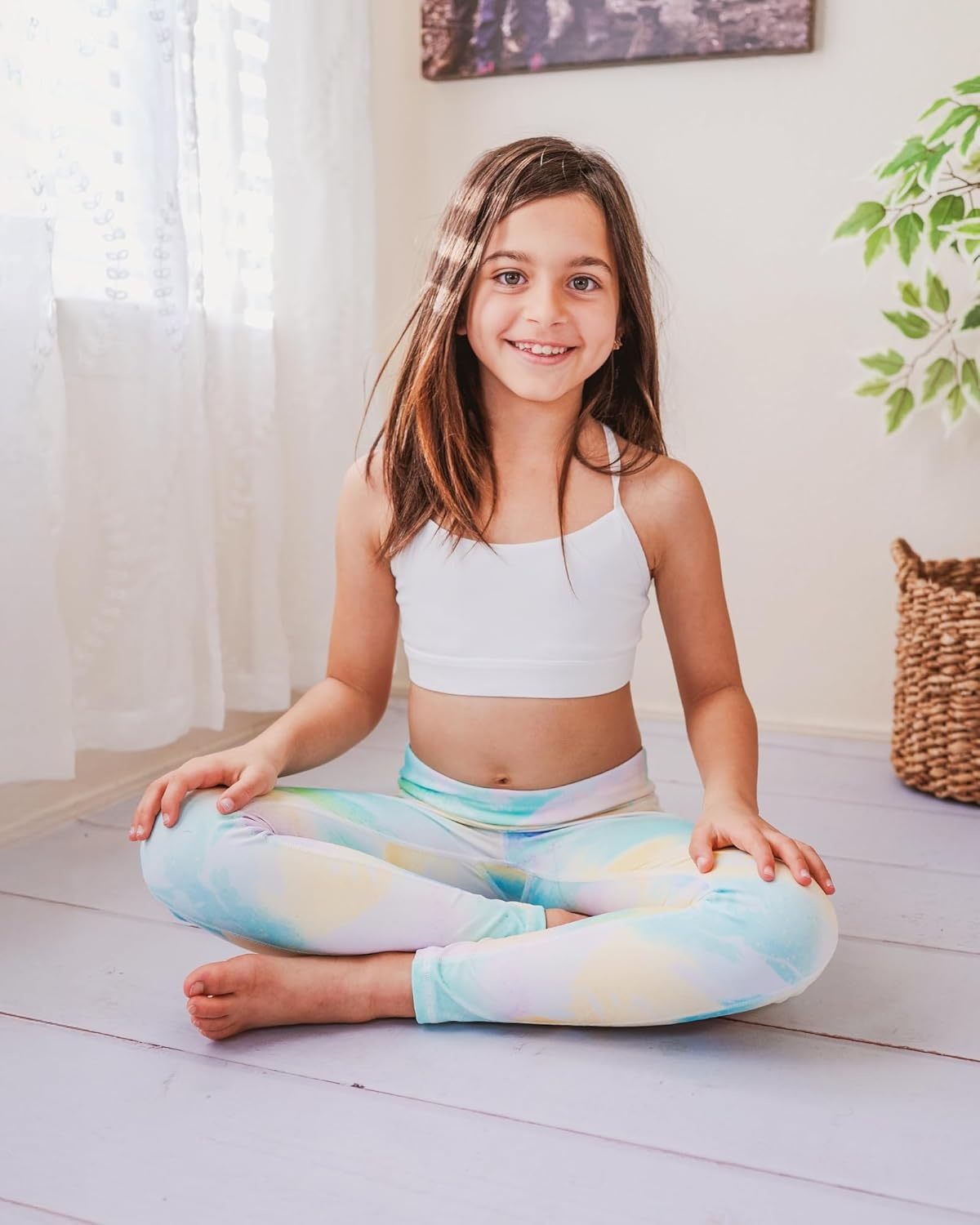 Stelle Girls Sports Bra Training Bra Spaghetti Strap Y Back Bra Yoga Crop Top for Teens Kids(White)
