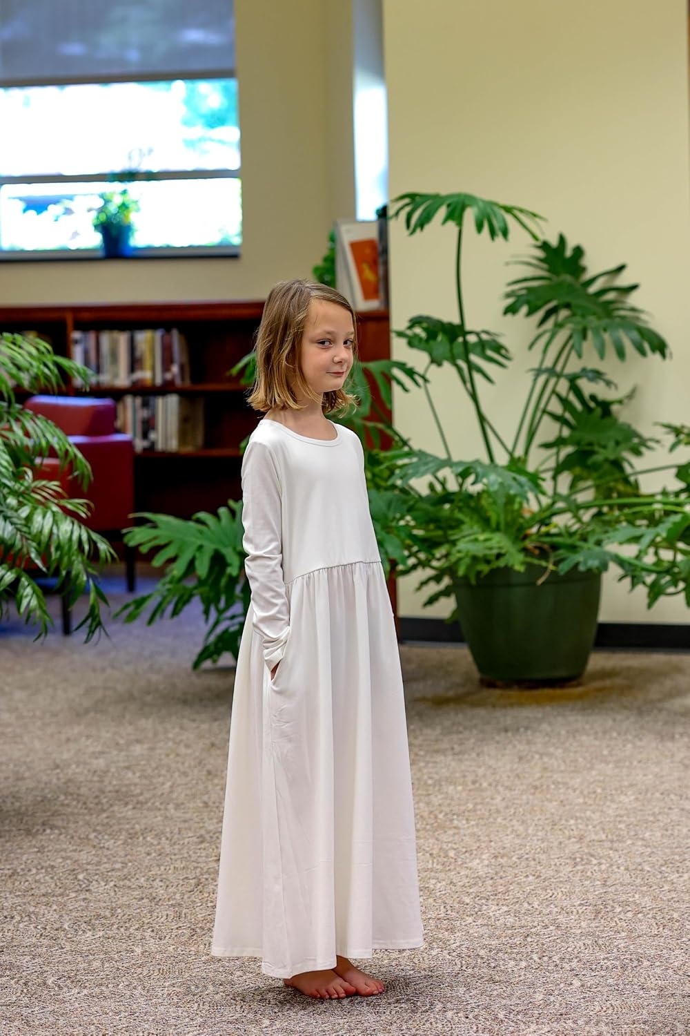 Stelle Girls Long Sleeve Maxi Dress with Pockets 6-15 Years(White)