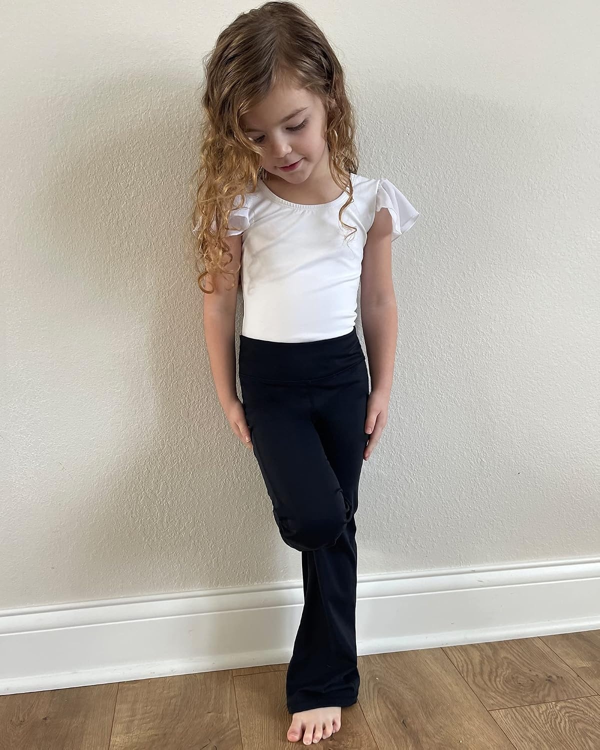 Stelle Girl’s Flare Leggings with Pockets High Waisted Bootcut Yoga Pants Kids Dance Bell Bottoms Leggings(01-b1-black)