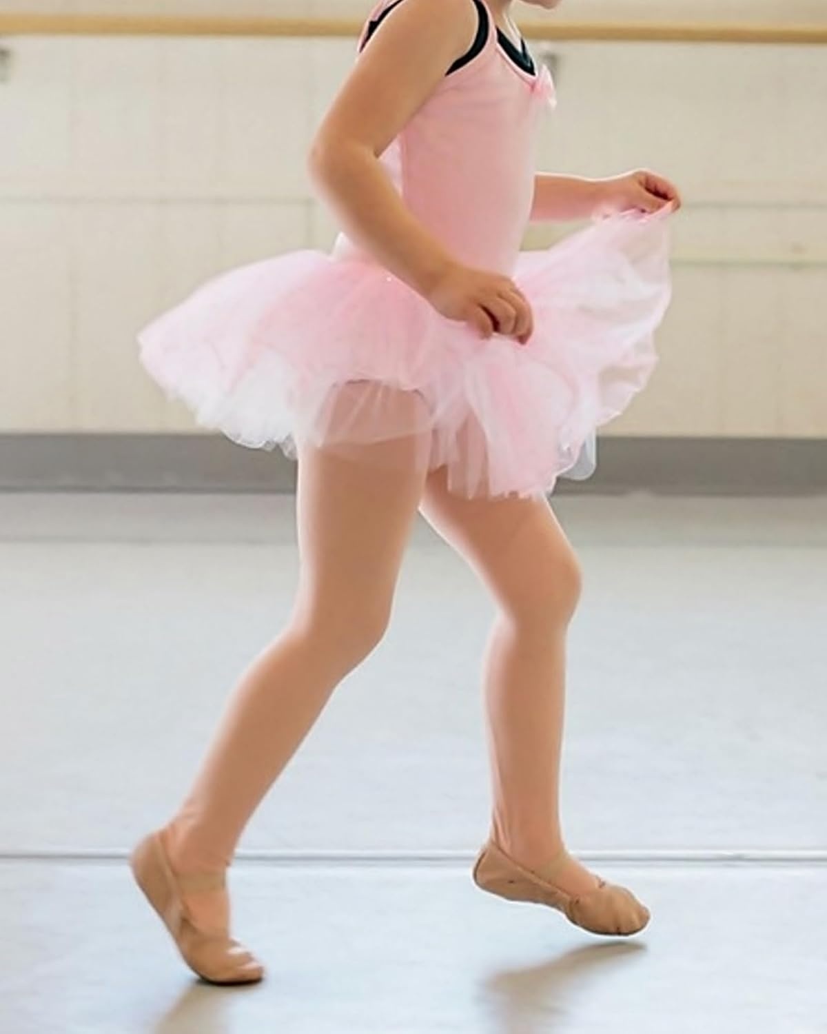 Stelle Girls’ Footed Ballet Tights for Dance Class Toddler Kids 2T-15Y(Tan)